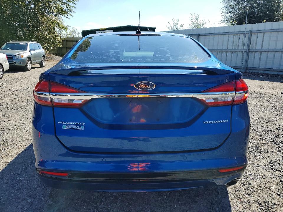 Photo 6 from auction – 2017 FORD FUSION with VIN 3FA6P0SU8HR209445