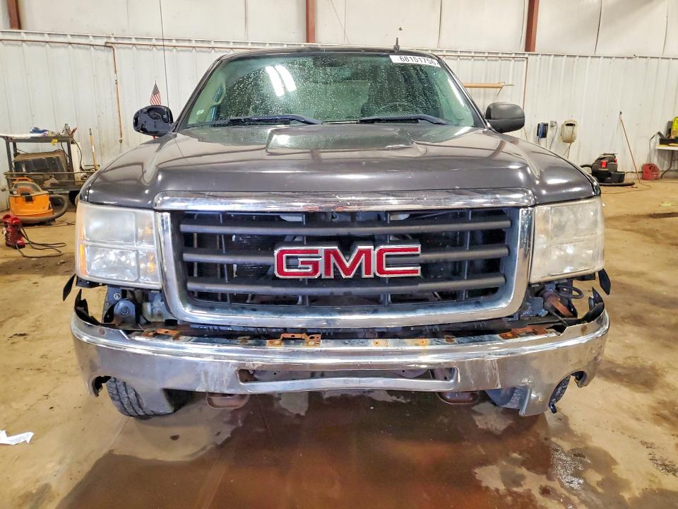 Photo 5 from auction – 2010 GMC SIERRA with VIN 1GTSKVE37AZ105117