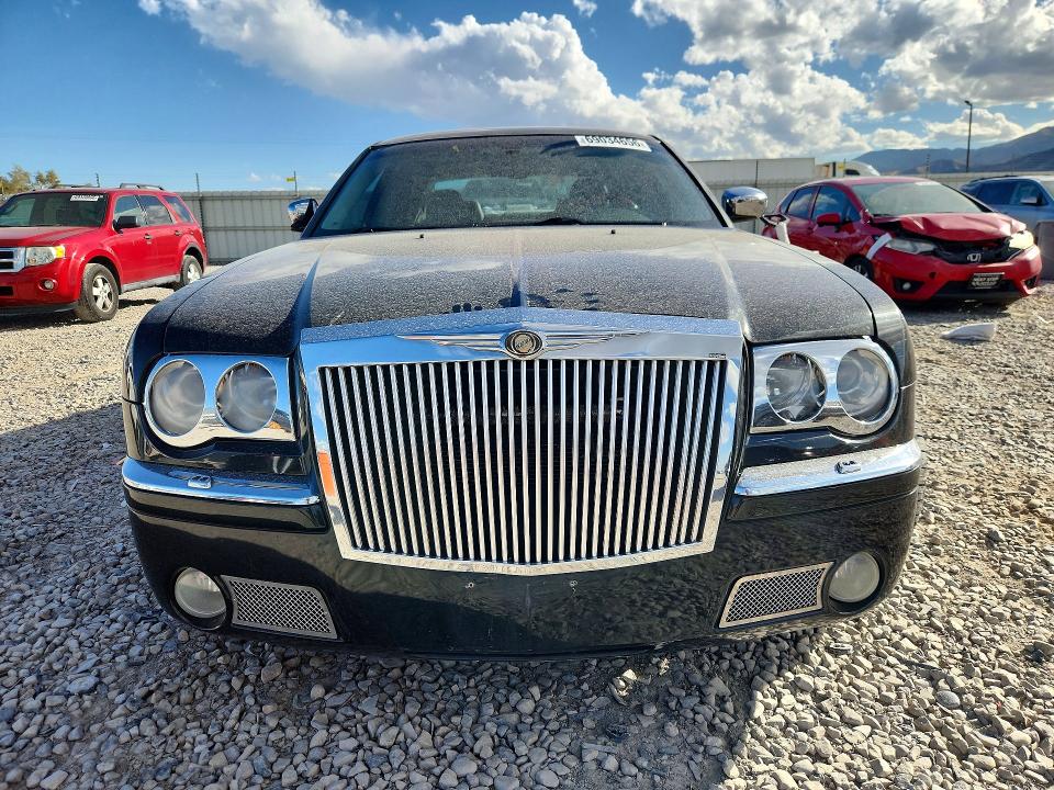 Foto 5 de la subasta – 2005 CHRYSLER 300C con VIN 2C3AA63H05H563093