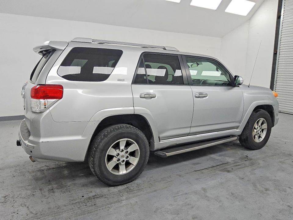 Foto 3 de la subasta – 2011 TOYOTA 4RUNNER con VIN JTEZU5JR9B5025597