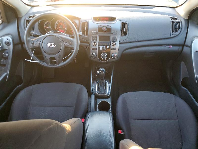 Zdjęcie 8 z aukcji – 2013 KIA FORTE z VIN KNAFU4A25D5729610