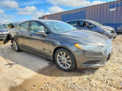 Photo 4 from auction – 2017 FORD FUSION with VIN 3FA6P0HD6HR129648