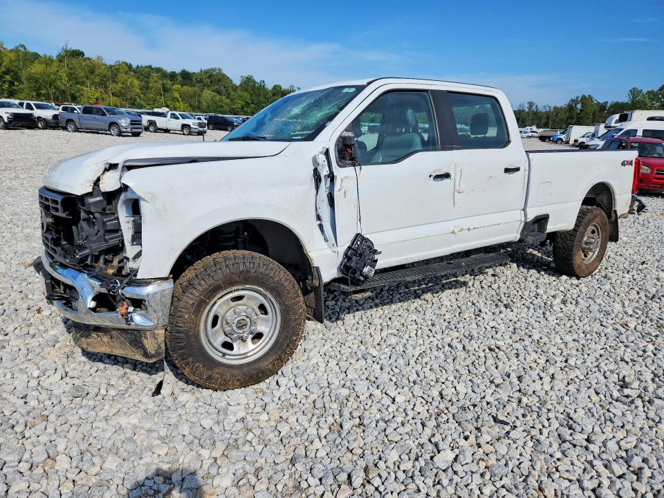 FORD F350 2024 с VIN 1FT8W3BT0REC36917 - Снимка от търг