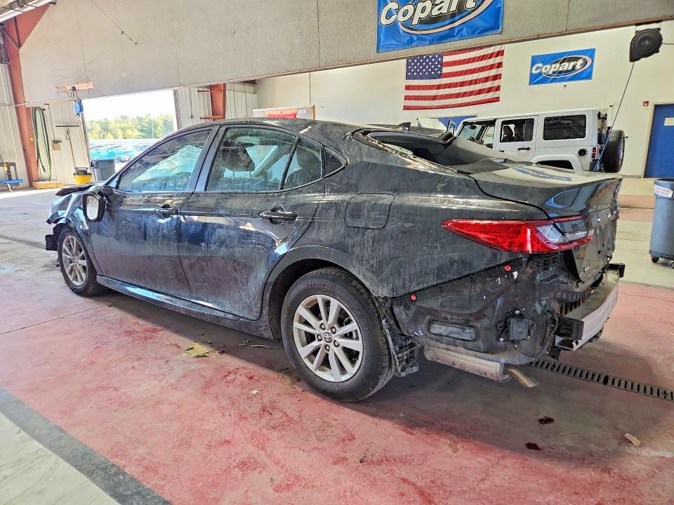Zdjęcie 2 z aukcji – 2026 TOYOTA CAMRY z VIN 4T1DAACK3TU723206