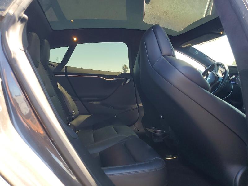 Photo 10 from auction – 2018 TESLA MODEL S with VIN 5YJSA1E23JF261356
