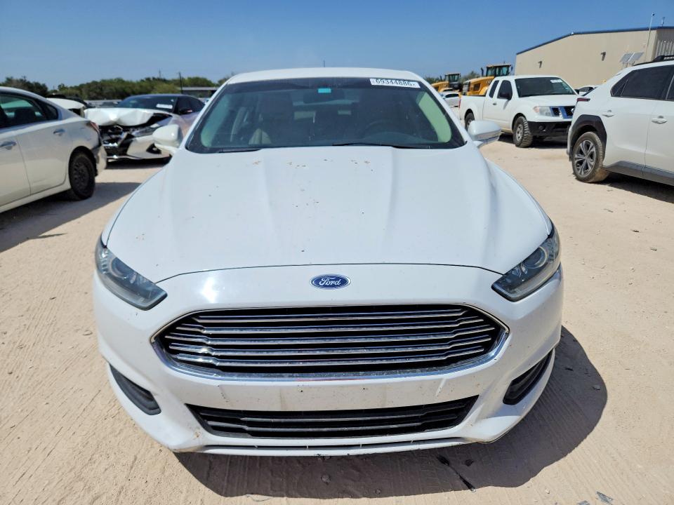 Photo 5 from auction – 2016 FORD FUSION with VIN 3FA6P0LU2GR397845