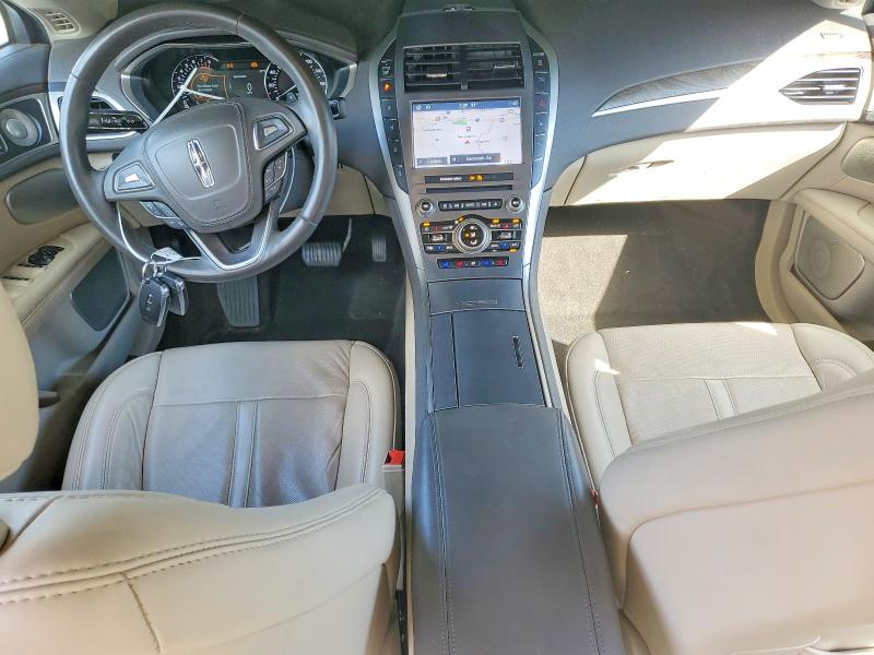 Zdjęcie 8 z aukcji – 2020 LINCOLN MKZ z VIN 3LN6L5E93LR620900