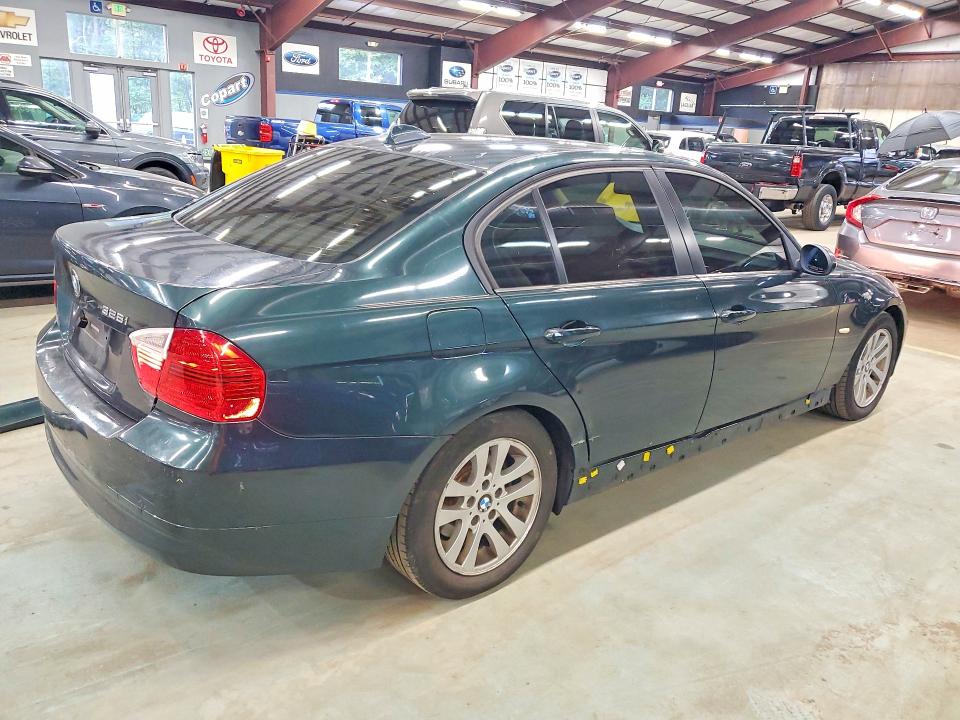 Photo 3 from auction – 2007 BMW 328 with VIN WBAVC53507FZ71344