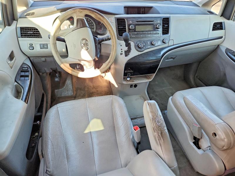 Photo 8 from auction – 2013 TOYOTA SIENNA with VIN 5TDZK3DC7DS301097
