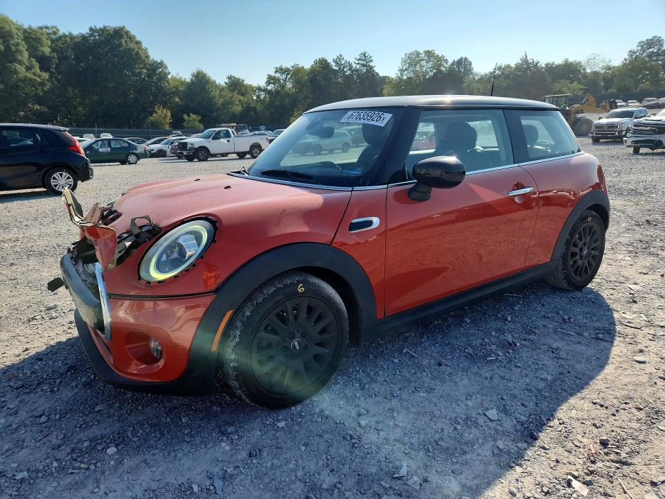 MINI COOPER 2020 with VIN WMWXR3C01L2L87732 - Photo from auction