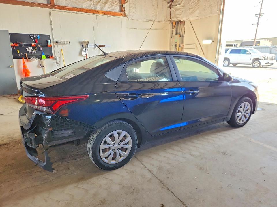 Снимка 3 от търг – 2018 HYUNDAI ACCENT с VIN 3KPC24A35JE012919