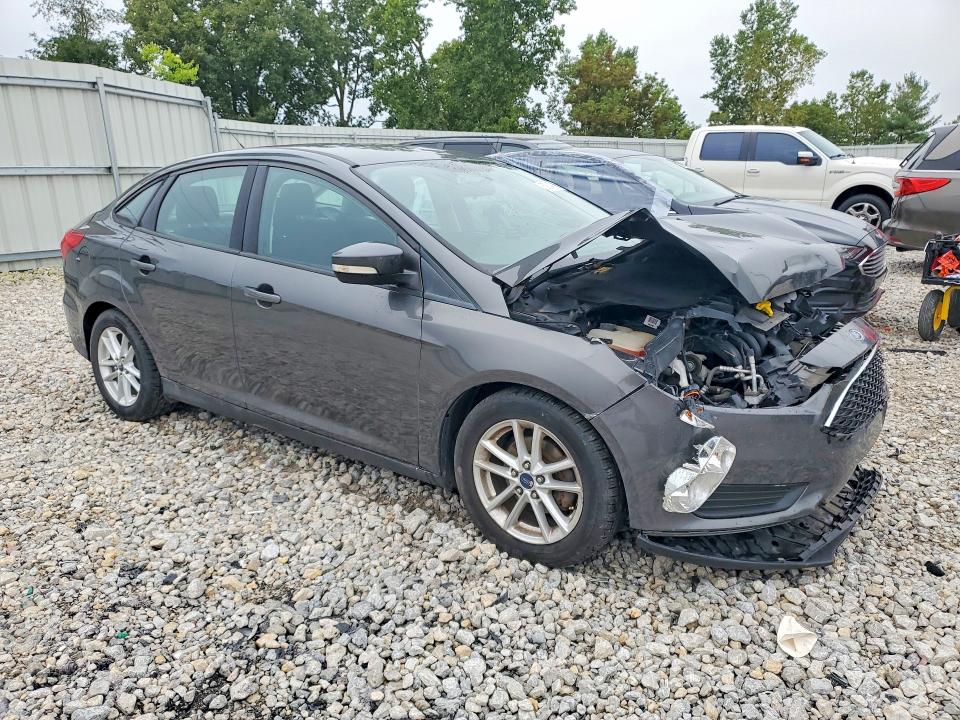 Photo 4 from auction – 2016 FORD FOCUS with VIN 1FADP3F28GL295032