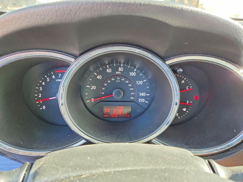 Photo 9 from auction – 2011 KIA SORENTO with VIN 5XYKUDA19BG013628