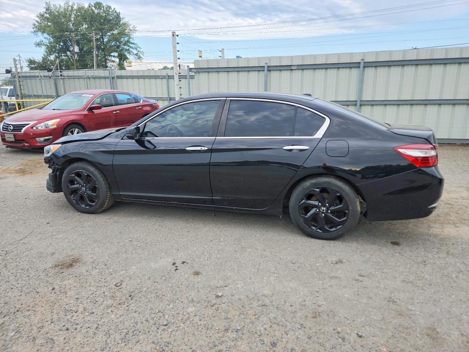 Photo 2 from auction – 2016 HONDA ACCORD with VIN 1HGCR2F89GA238494