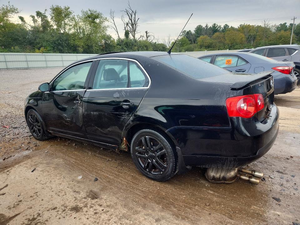Photo 2 from auction – 2007 VOLKSWAGEN JETTA with VIN 3VWEF71K87M161584