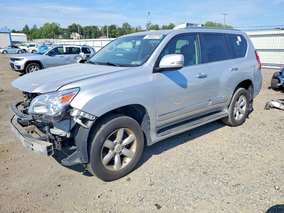 LEXUS GX 2013 with VIN JTJBM7FX9D5053747 - Photo from auction