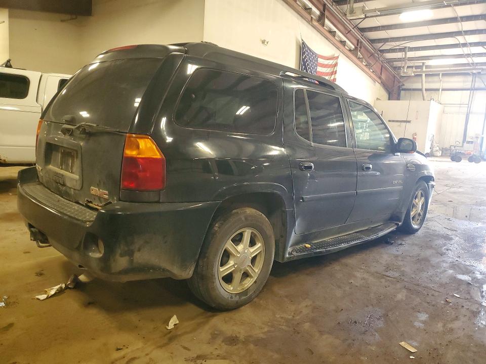 Photo 3 from auction – 2005 GMC ENVOY with VIN 1GKET16M256177798