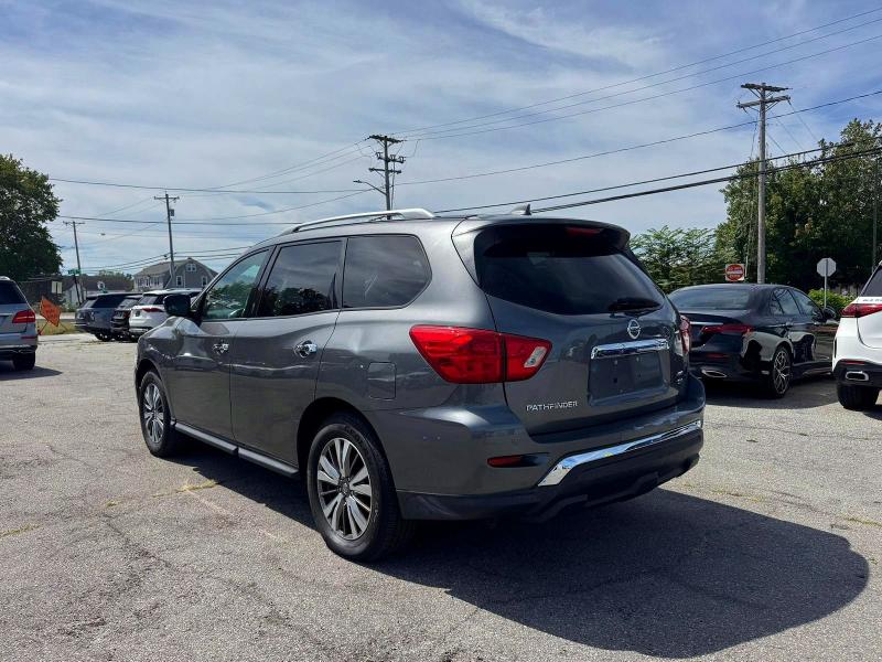 Photo 3 from auction – 2019 NISSAN PATHFINDER with VIN 5N1DR2MM9KC636476