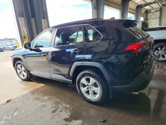 Zdjęcie 2 z aukcji – 2020 TOYOTA RAV4 z VIN JTMLWRFV9LD060908