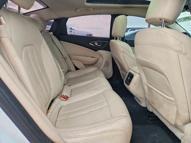 Photo 10 from auction – 2015 CHRYSLER 200 with VIN 1C3CCCCB1FN541206