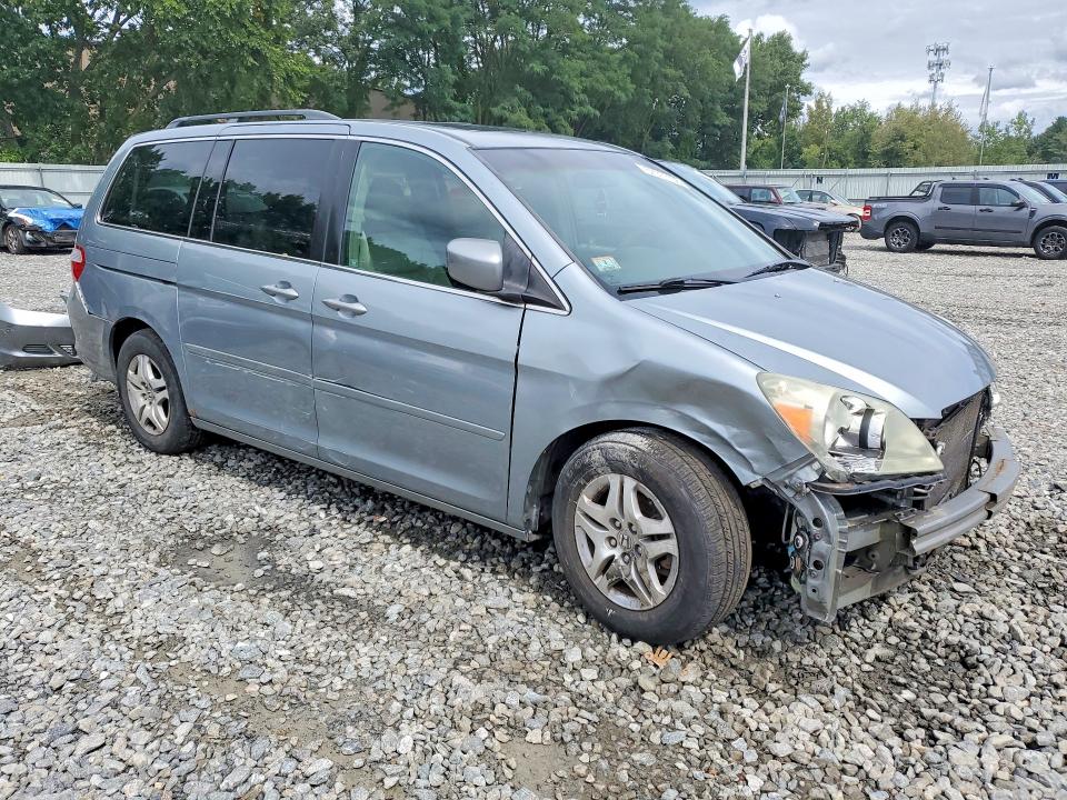 Photo 4 from auction – 2006 HONDA ODYSSEY with VIN 5FNRL38756B049044