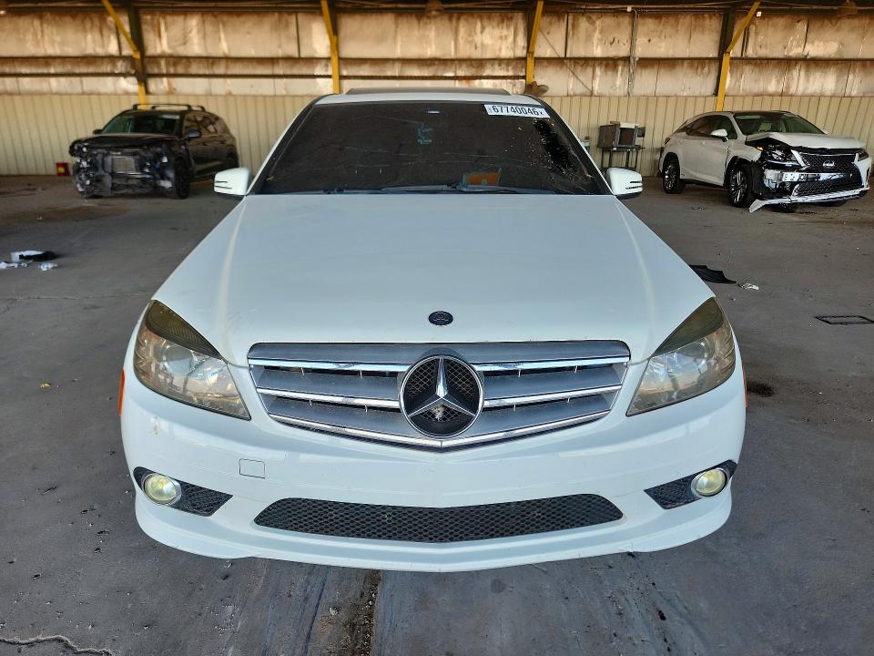 Photo 5 from auction – 2010 MERCEDES-BENZ C with VIN WDDGF5EB0AR098258