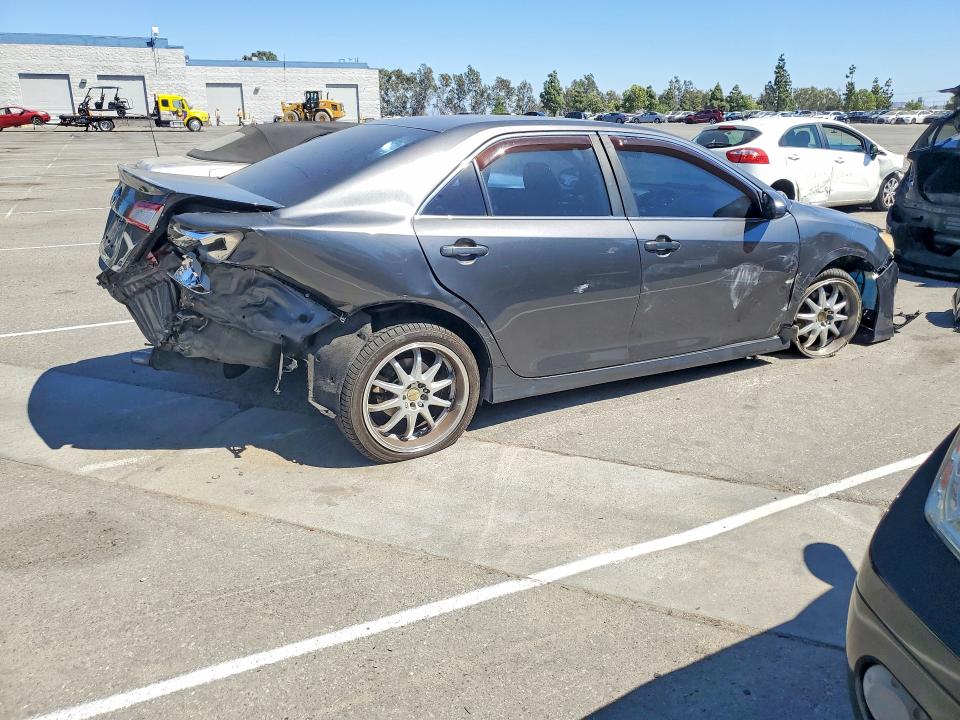 Photo 3 from auction – 2012 TOYOTA CAMRY with VIN 4T1BF1FK0CU186587