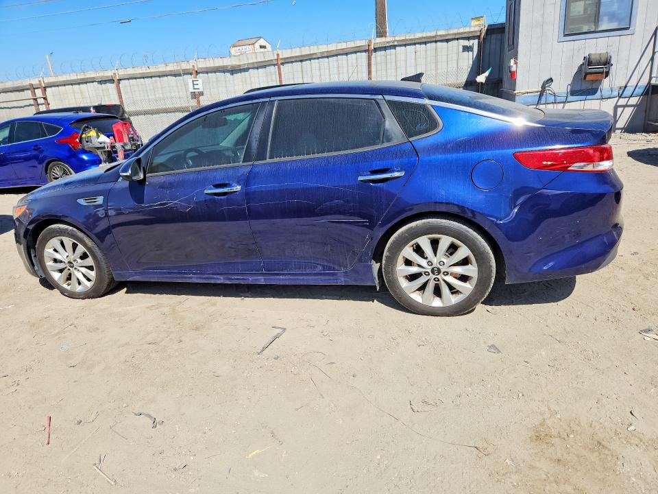 Photo 2 from auction – 2016 KIA OPTIMA with VIN 5XXGU4L38GG013975