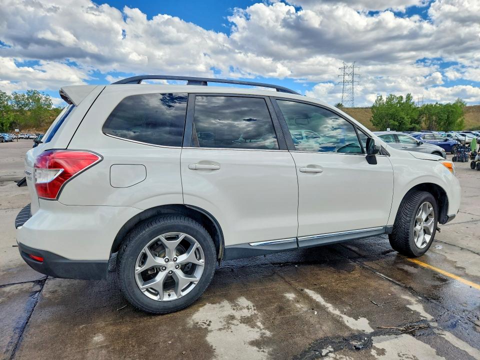 Photo 3 from auction – 2016 SUBARU FORESTER with VIN JF2SJAXC4GH410969