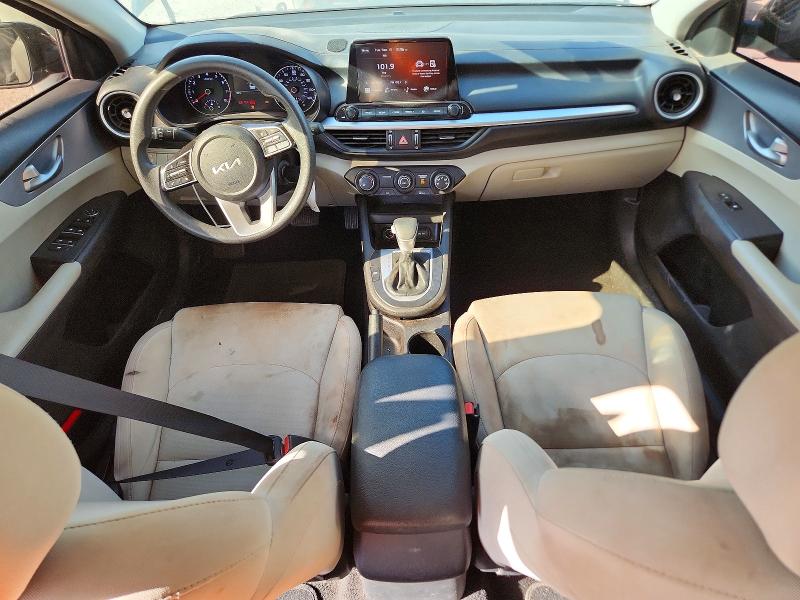 Foto 8 de la subasta – 2023 KIA FORTE con VIN 3KPF24AD4PE609977
