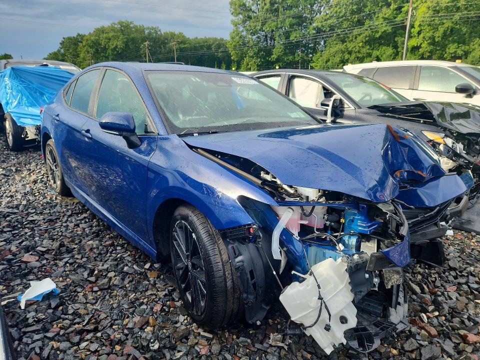 Photo 4 from auction – 2026 TOYOTA CAMRY with VIN 4T1DAACK7TU281904