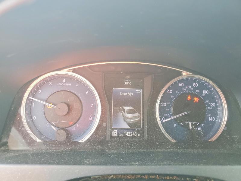 Снимка 9 от търг – 2016 TOYOTA CAMRY с VIN 4T1BF1FK7GU227853