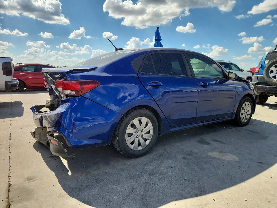 Photo 3 from auction – 2019 KIA RIO with VIN 3KPA24AB4KE214599
