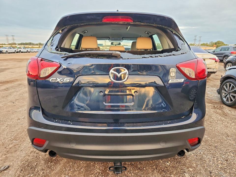 Foto 6 de la subasta – 2015 MAZDA CX-5 con VIN JM3KE2BE2F0482713