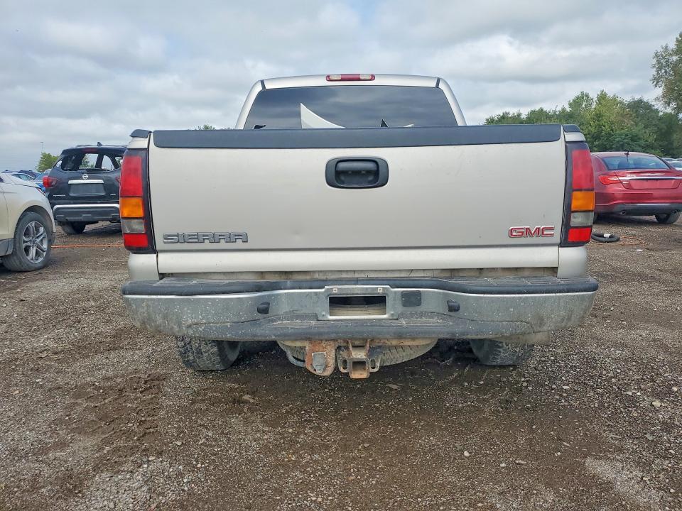 Фото 6 с аукциона – 2005 GMC SIERRA 1500 с VIN 2GTEK13T751294763