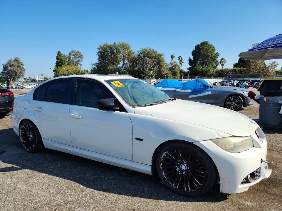 Zdjęcie 4 z aukcji – 2011 BMW 335 z VIN WBAPM5G55BNM68634