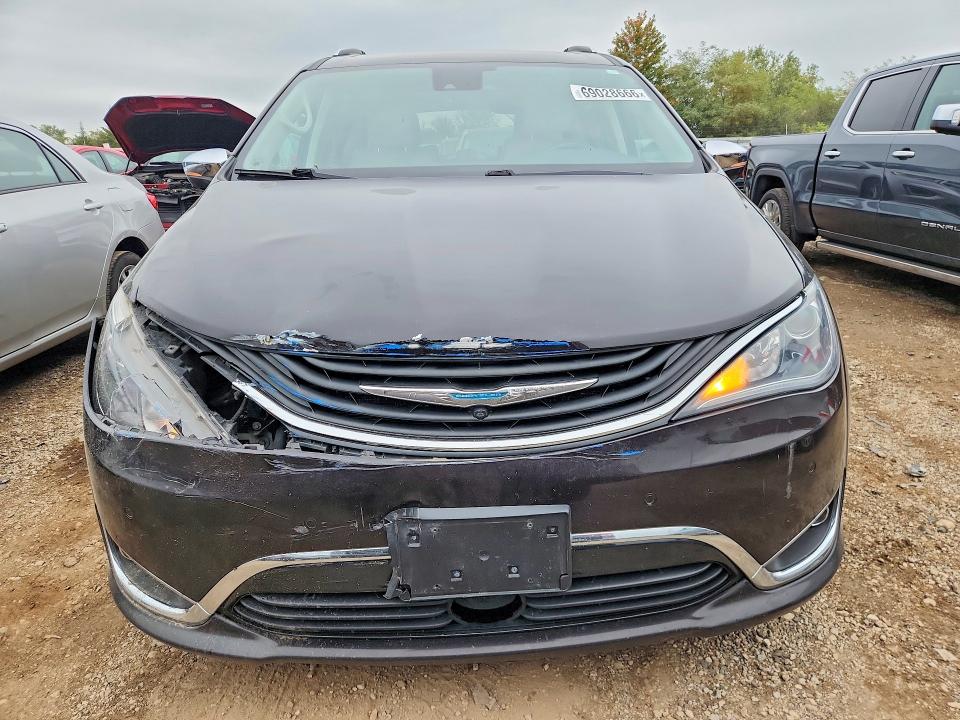 Foto 5 de la subasta – 2018 CHRYSLER PACIFICA con VIN 2C4RC1N79JR118260