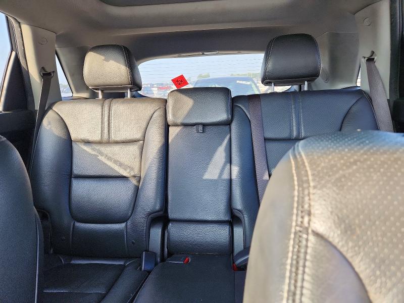 Photo 10 from auction – 2015 KIA SORENTO with VIN 5XYKW4A75FG565261