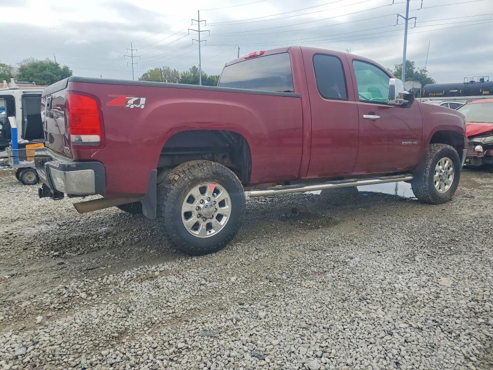 Photo 3 from auction – 2013 GMC SIERRA with VIN 1GT220CG2DZ124459