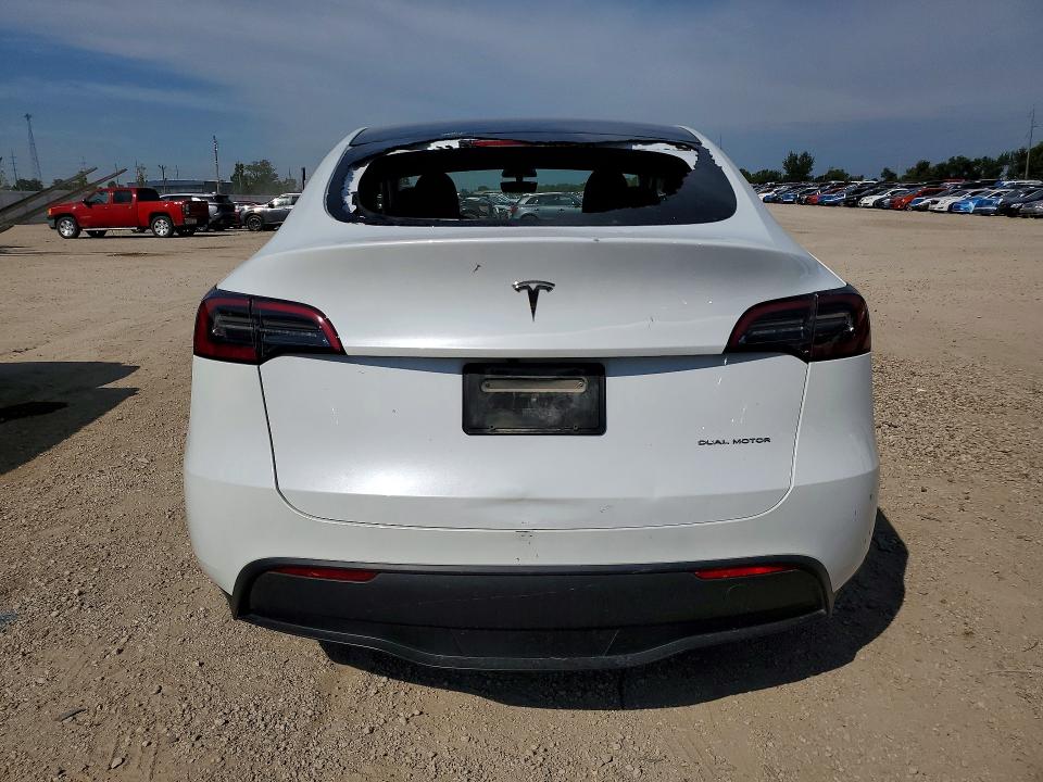 Фото 6 с аукциона – 2023 TESLA MODEL Y с VIN 7SAYGDEE7PA065353
