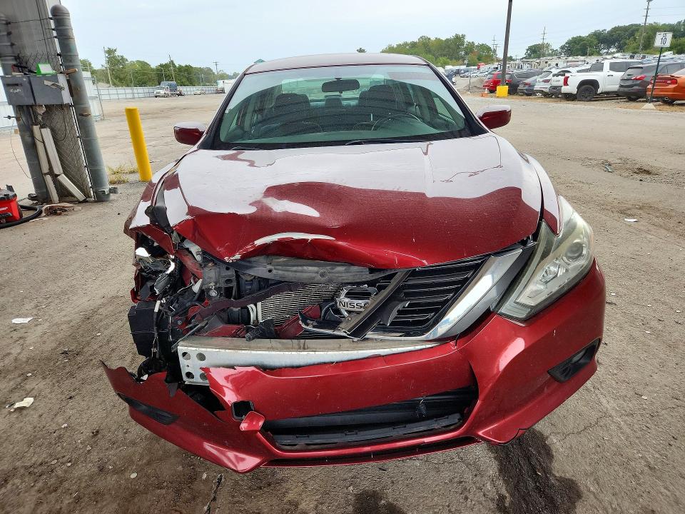 Снимка 5 от търг – 2017 NISSAN ALTIMA с VIN 1N4AL3AP5HC110213