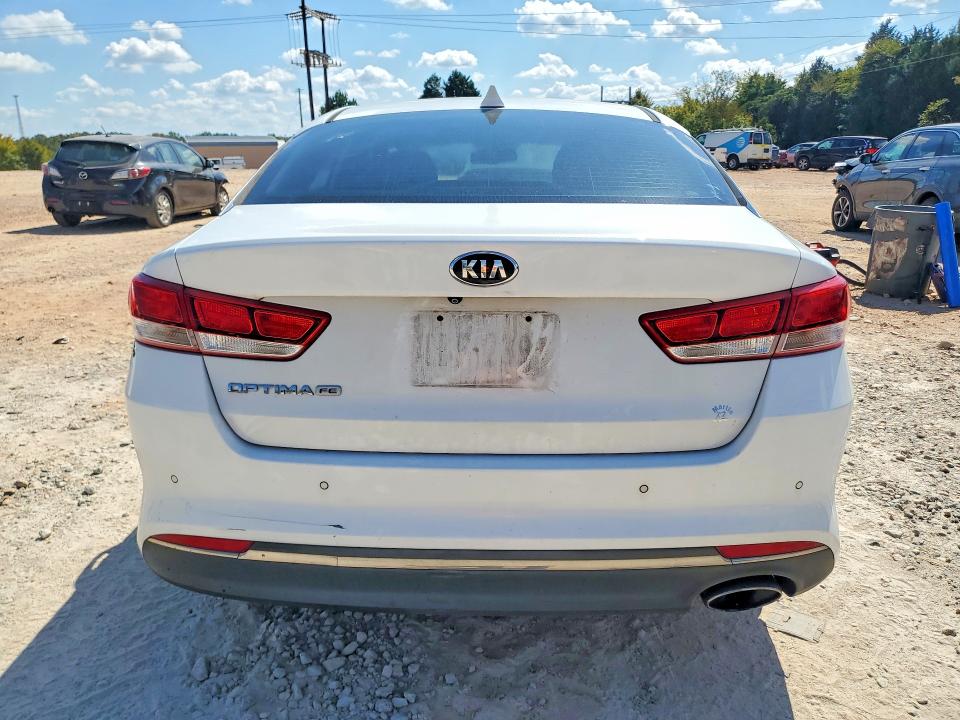 Zdjęcie 6 z aukcji – 2016 KIA OPTIMA z VIN 5XXGT4L36GG023424