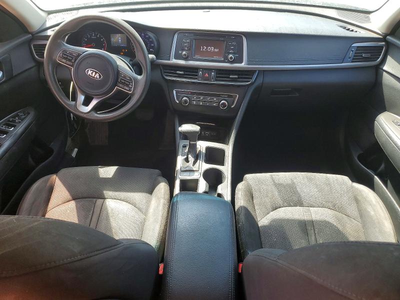 Photo 8 from auction – 2017 KIA OPTIMA with VIN 5XXGT4L31HG134318
