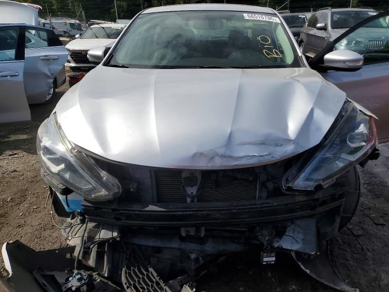 Снимка 11 от търг – 2017 NISSAN SENTRA с VIN 3N1AB7AP3HY237993