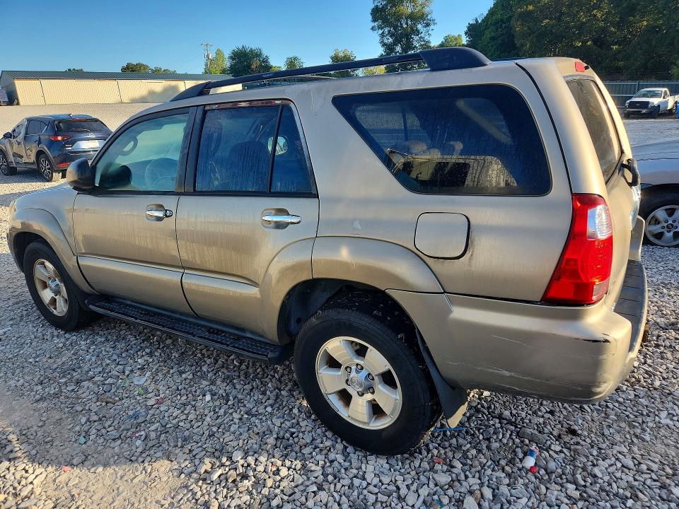 Photo 2 from auction – 2006 TOYOTA 4RUNNER with VIN JTEZU14R868050984