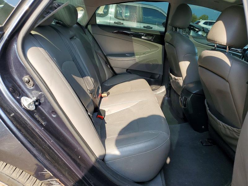 Снимка 10 от търг – 2014 HYUNDAI SONATA с VIN 5NPEC4ACXEH930558