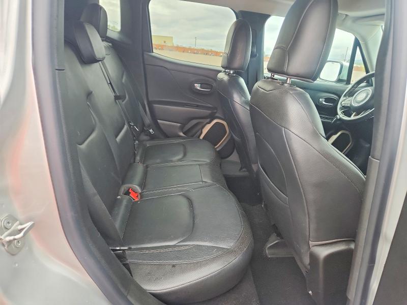 Photo 11 from auction – 2016 JEEP RENEGADE with VIN ZACCJBDT9GPC68902