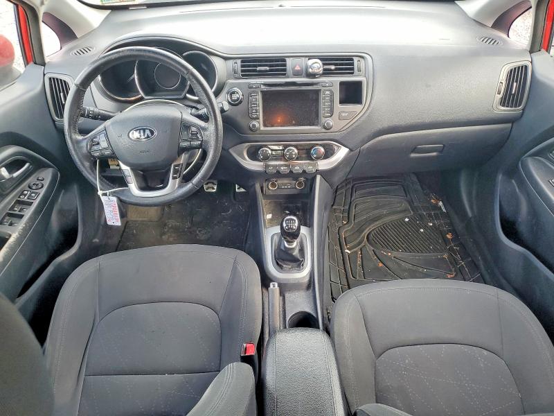 Zdjęcie 8 z aukcji – 2013 KIA RIO 5-DOOR z VIN KNADN5A3XD6153705