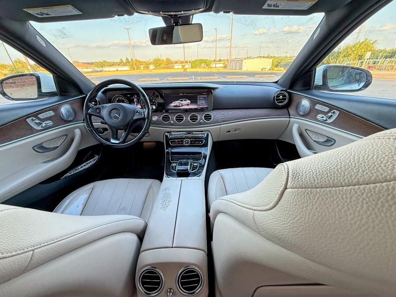 Photo 9 from auction – 2017 MERCEDES-BENZ E with VIN WDDZF4KBXHA036107