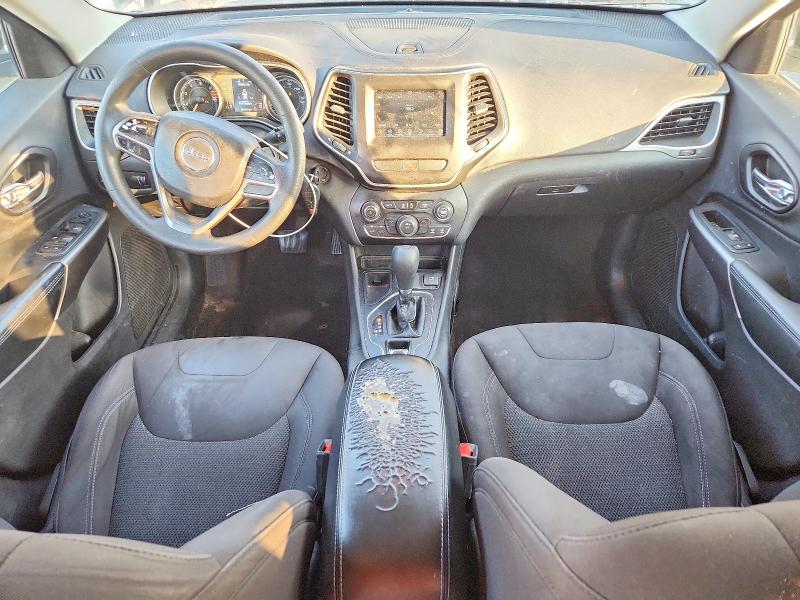 Photo 8 from auction – 2019 JEEP CHEROKEE with VIN 1C4PJLCB0KD164550